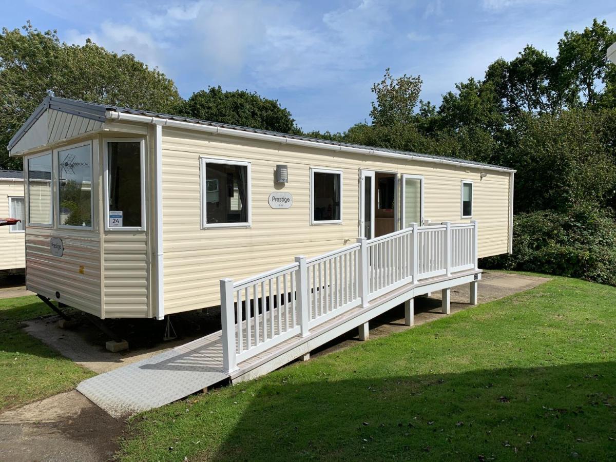 Accessible Wheelchair Friendly Caravan, Lg24, Shanklin, Isle Of Wight Екстериор снимка